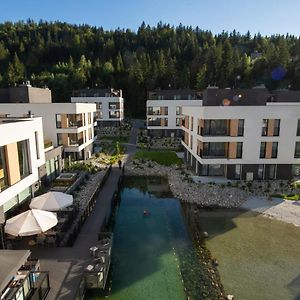 Vislow Resort